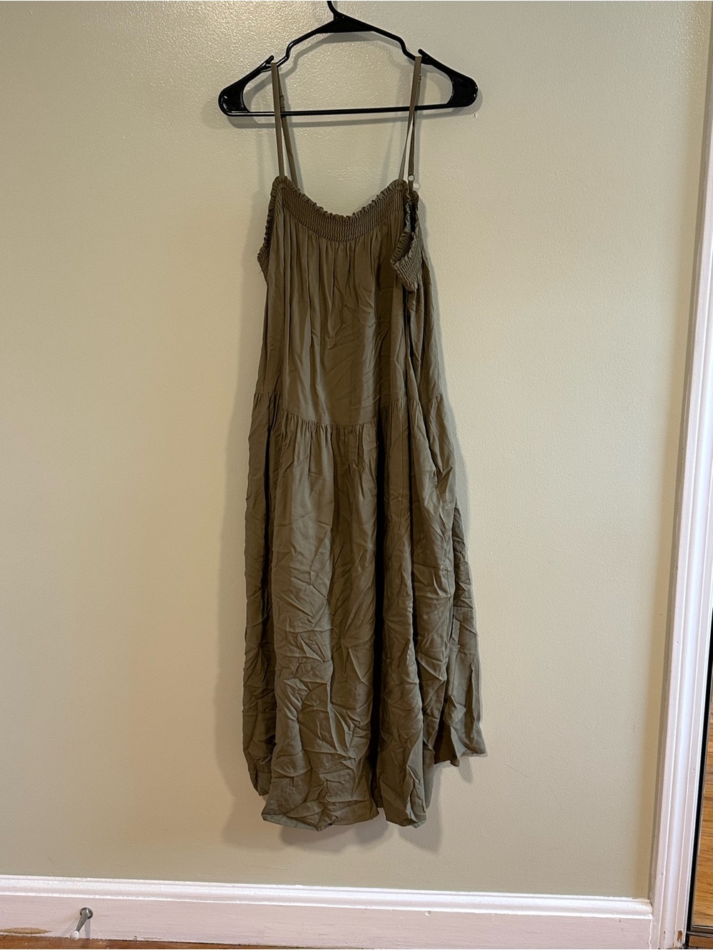 Old Navy Olive Green Smocked Cami Midi Dress XL Flowy Boho Summer